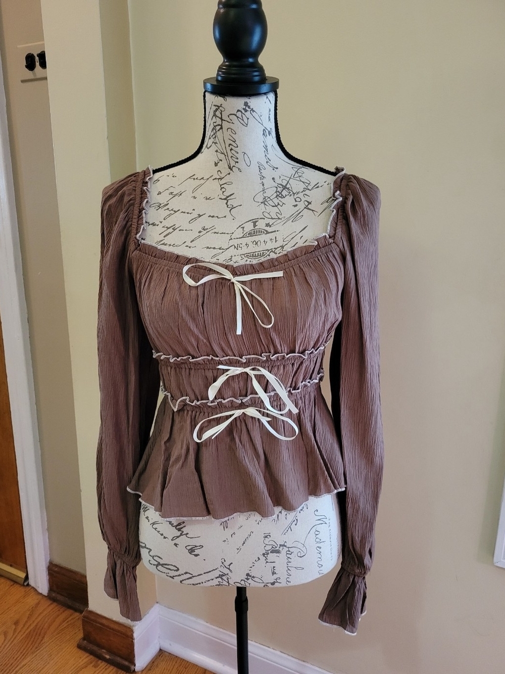 Blu Pepper Women's Bow Brown Tie Front Long Sleeve Blouse Size M